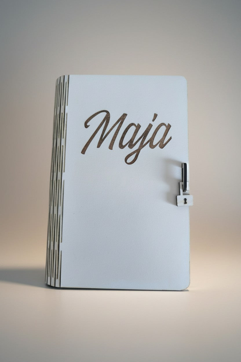 Personalizirana kutija u obliku knjige (bijela, gravura)
